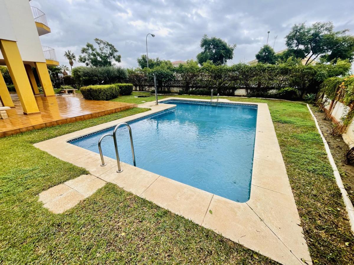 Elegante, Bonito, Buenas Vistas Y Cerca De La Nogalera Appartement