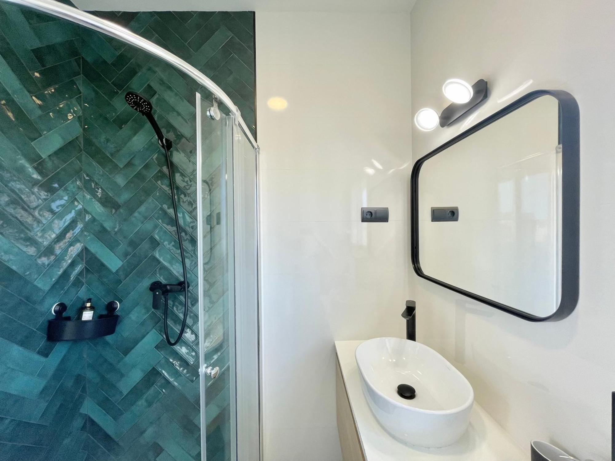 La French Touch - Torremolinos, Estudio Deluxe Apartamento *