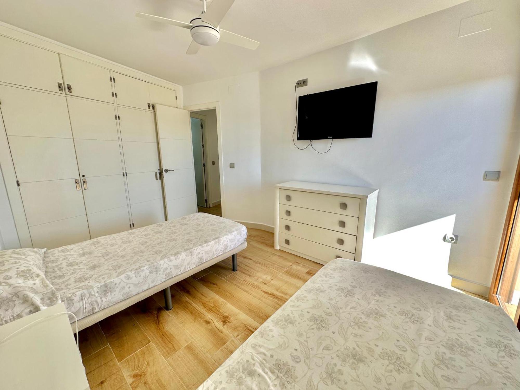Apartment Gorgeous At The Sea In La Carihuela! *