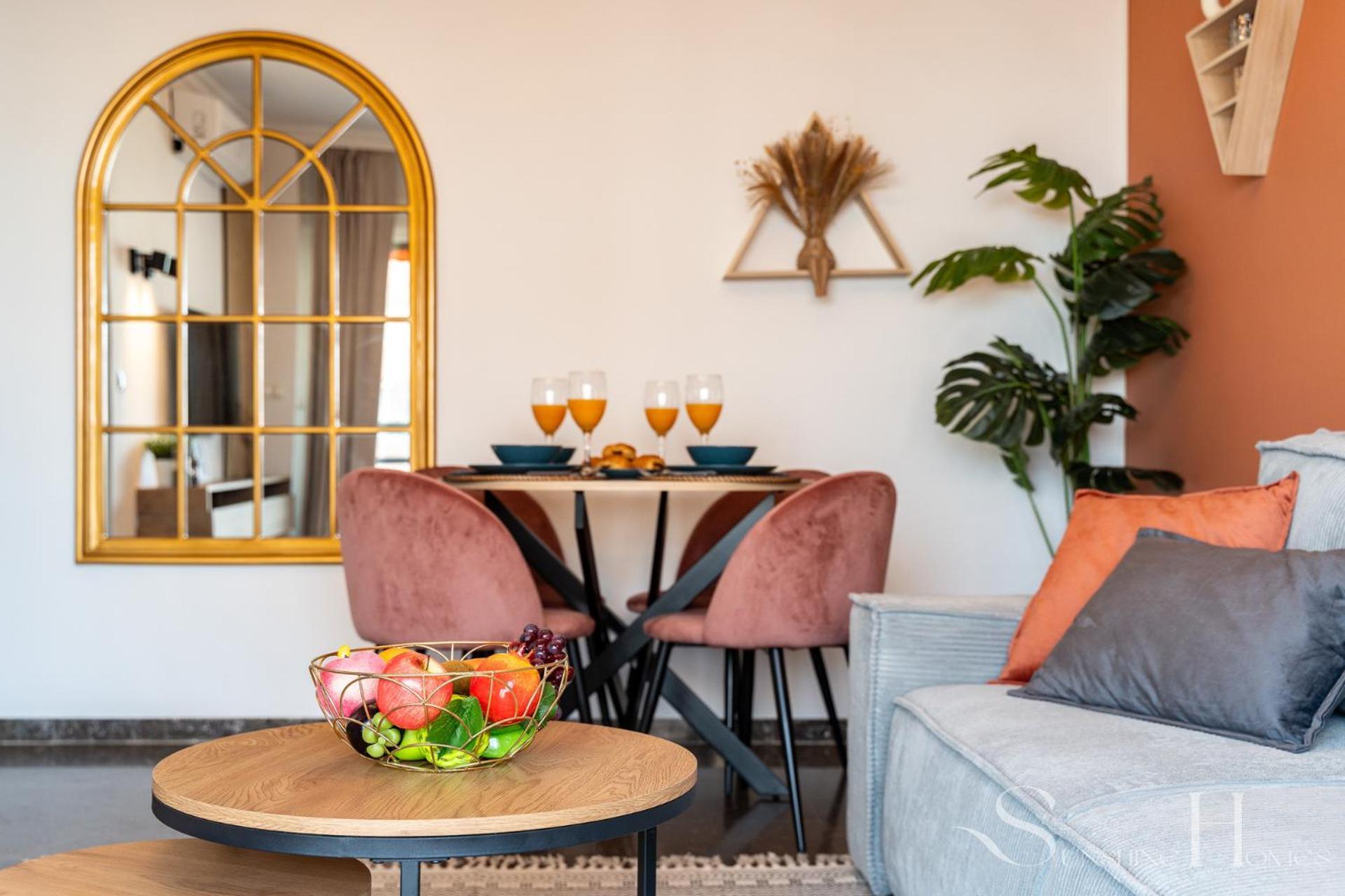 First Line , Cosy And Comfortable + Swimming Pool Appartement