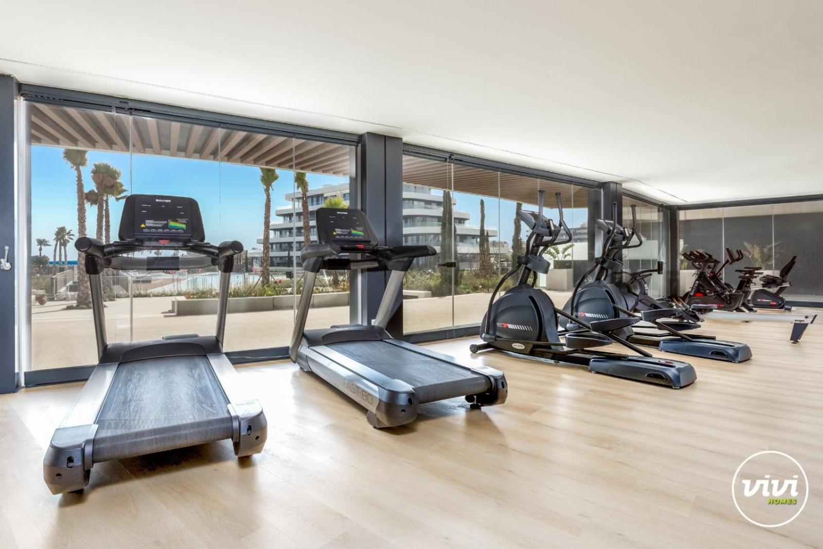 Apartment Vivi Homes - Rembrandt Pool, Sauna, Gym & Sea View *