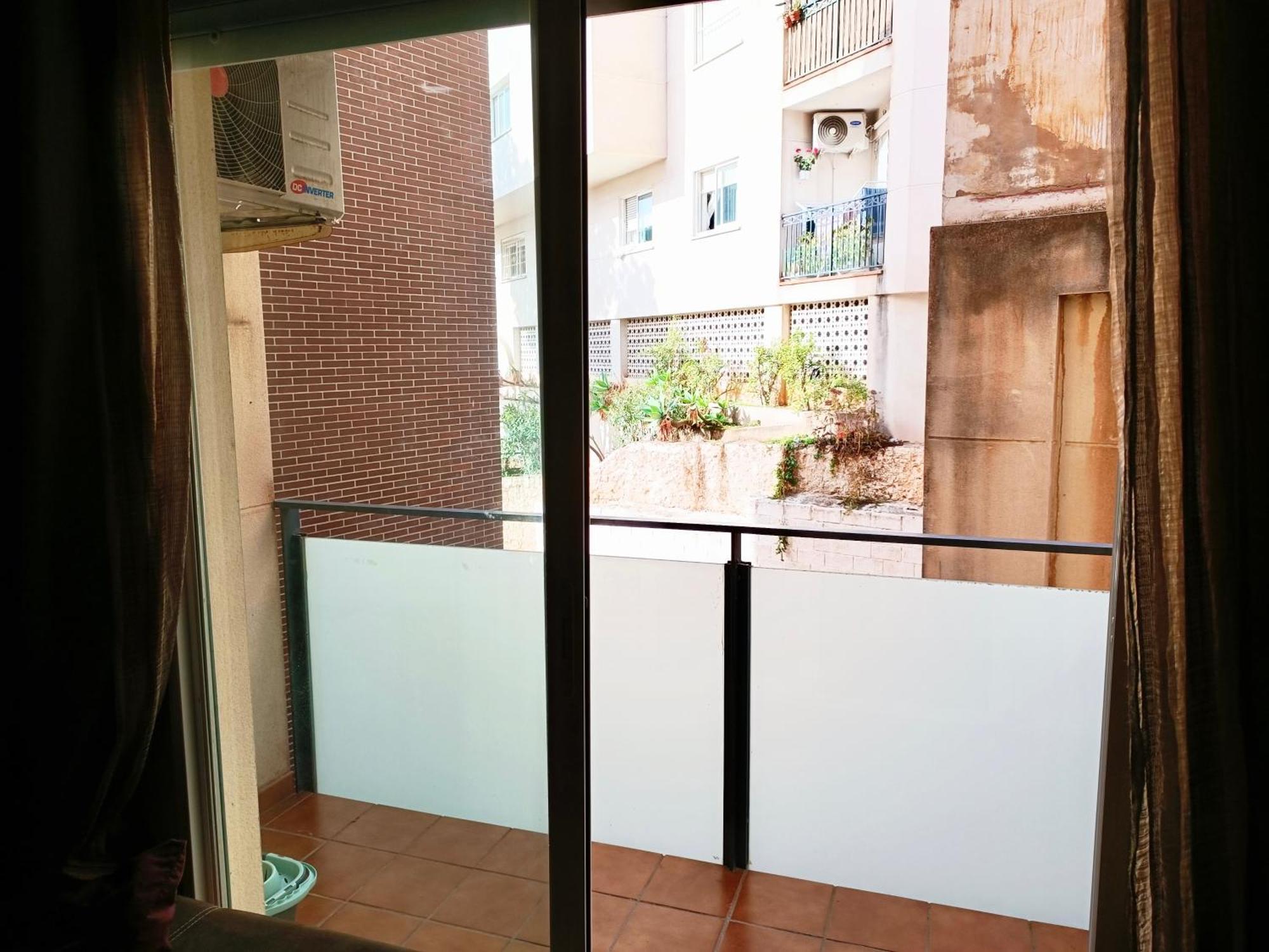 Jac - Wifi, 1 Dormitorio, Terraza, Centro A 150 Metros, Playa 850 Metros * Torremolinos