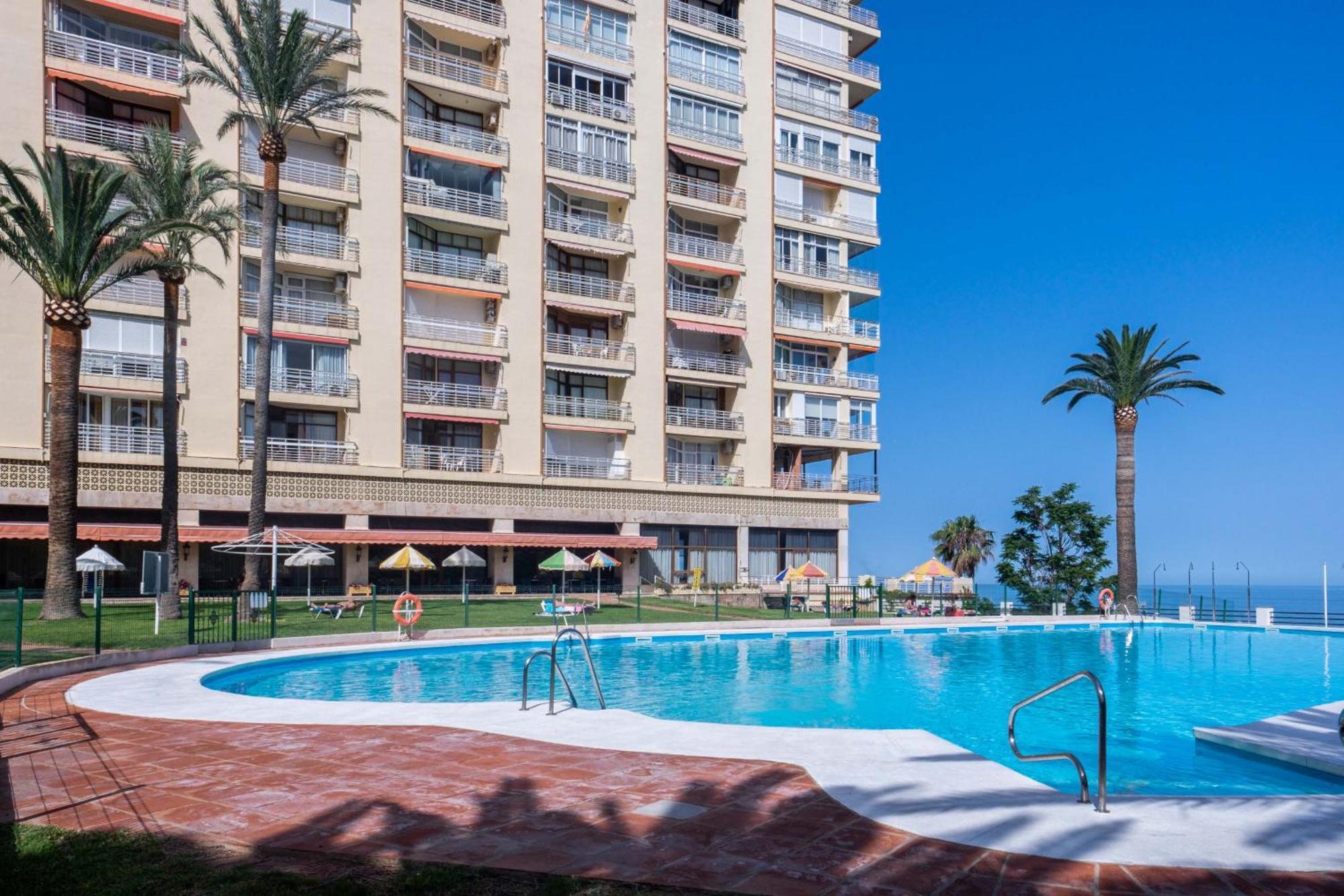 ¡sol Y Mar! Wifi Y Aparcamiento Apartamento
