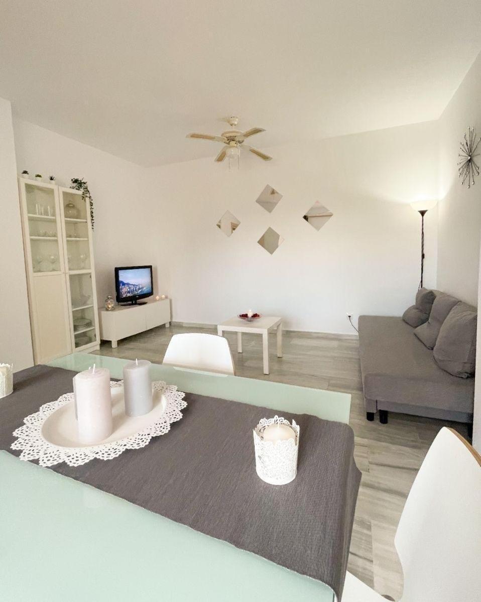 Azalea Carihuela Apartment